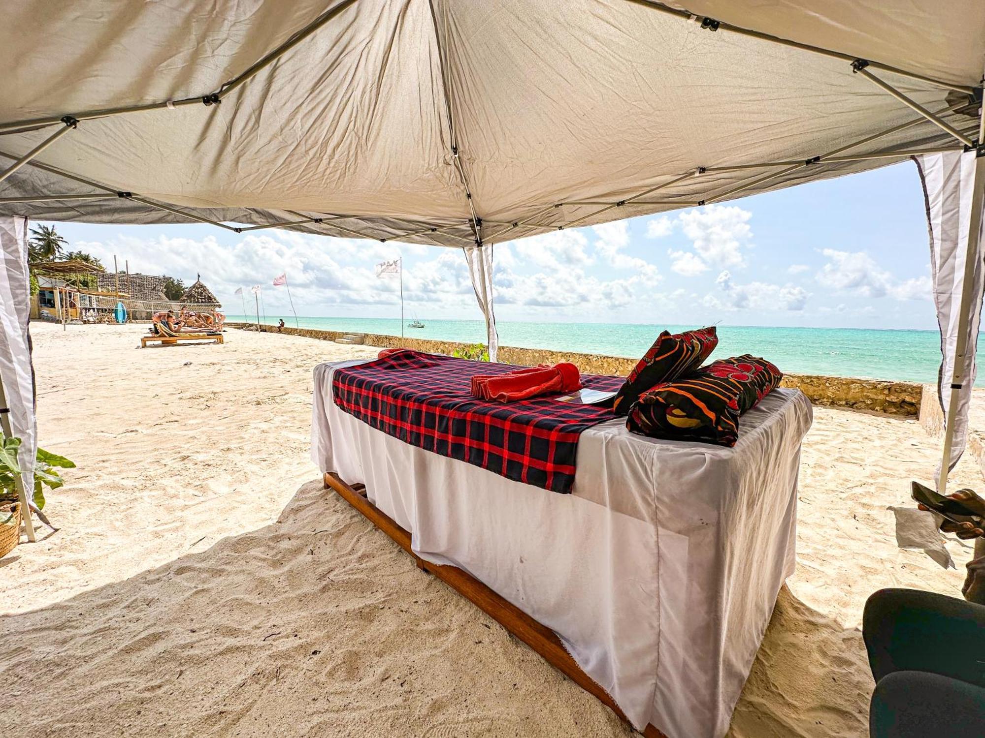 Jambo Beach Hotel Paje Eksteriør bilde